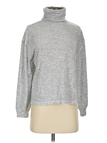 Universal Thread Turtleneck Sweater (view 1)