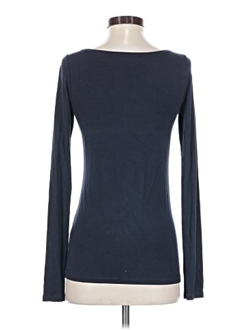 Brandy Melville Long Sleeve T-Shirt (view 2)