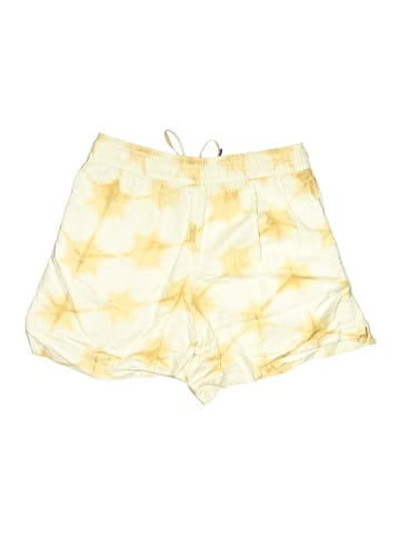Gap Shorts (view 2)