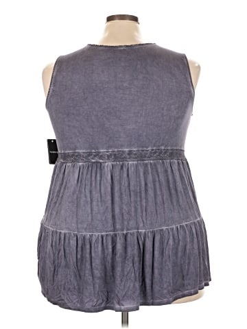 Torrid Sleeveless T-Shirt (view 2)
