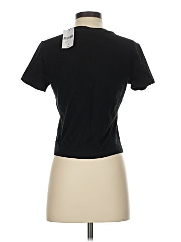 Forever 21 Short Sleeve T-Shirt (view 2)