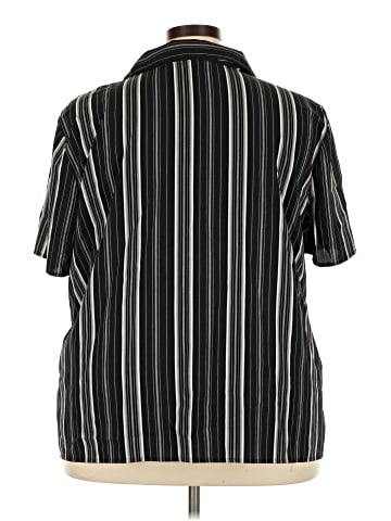 Maggie Barnes Short Sleeve Blouse (view 2)