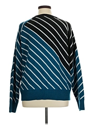 Liz Claiborne Pullover Sweater (view 2)