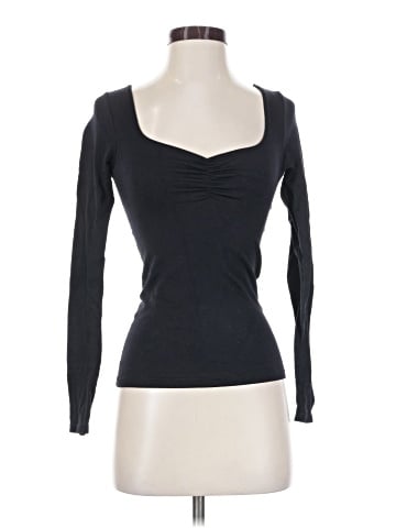 Aeropostale Long Sleeve T-Shirt (view 1)