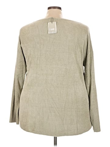 Barefoot Dreams Pullover Sweater (view 2)