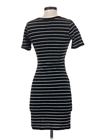 Timing Casual Dress (view 2)