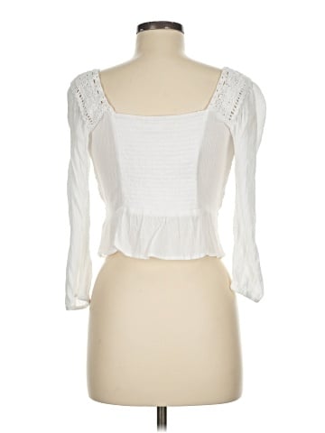 American Eagle Outfitters 3/4 Sleeve Blouse (view 2)