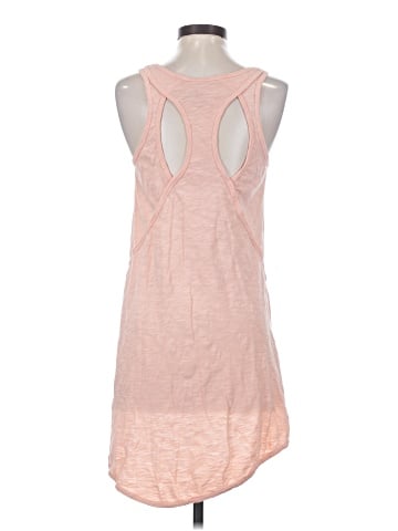 Wilt Tank Top (view 2)