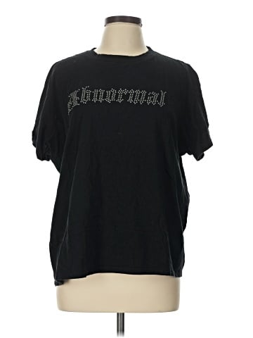 Nightfall by Torrid Short Sleeve T-Shirt (view 1)