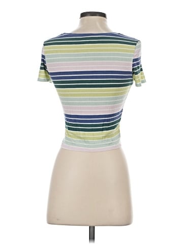 American Eagle Outfitters Short Sleeve T-Shirt (view 2)