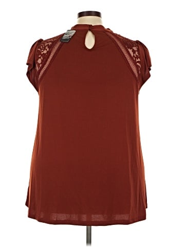 Torrid Short Sleeve Top (view 2)