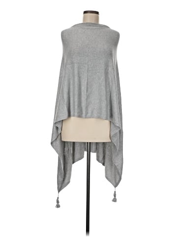 Shiraleah Poncho (view 1)