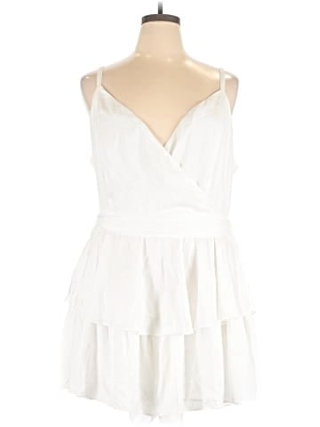 City Chic Sleeveless Top (view 1)