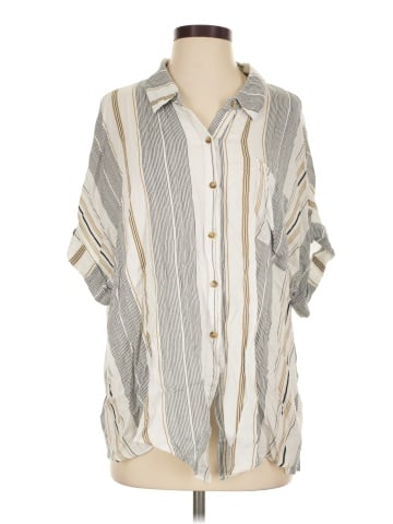 Gilli 3/4 Sleeve Button-Down Shirt (view 1)