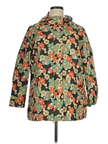 NVLT Raincoat (view 1)