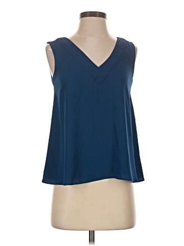 Lilly Pulitzer Sleeveless T-Shirt (view 1)
