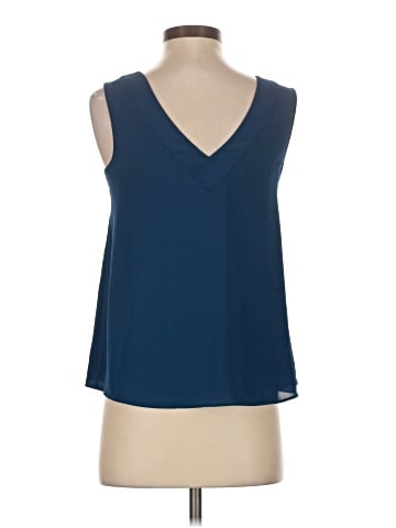 Lilly Pulitzer Sleeveless T-Shirt (view 2)