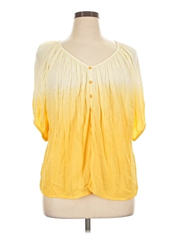 Unique Spectrum 3/4 Sleeve Blouse (view 1)