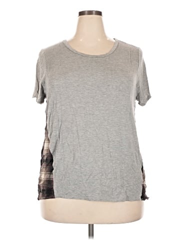 Signature Studio Short Sleeve T-Shirt (view 1)