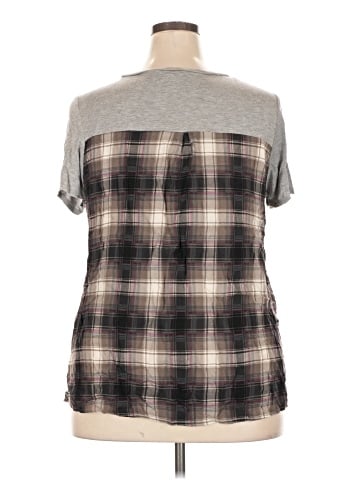 Signature Studio Short Sleeve T-Shirt (view 2)