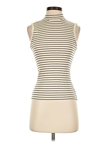 Gap Sleeveless T-Shirt (view 1)