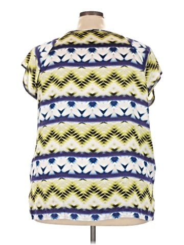 Liz Claiborne Short Sleeve Top (view 2)