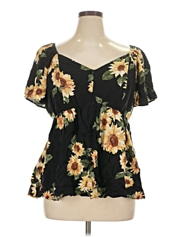 Torrid Short Sleeve Blouse (view 1)