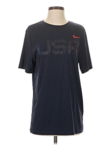 Nike Short Sleeve T-Shirt (view 1)
