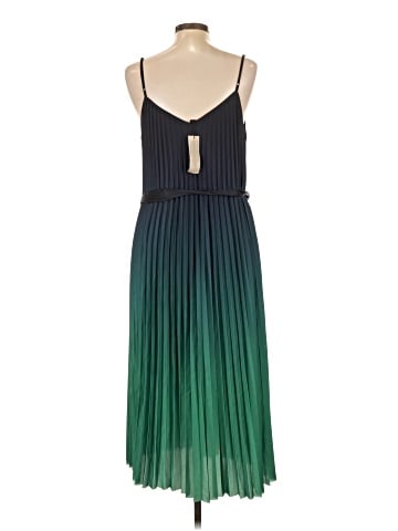 Banana Republic Factory Store Casual Dress (view 2)