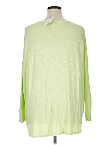 Old Navy 3/4 Sleeve T-Shirt (view 2)