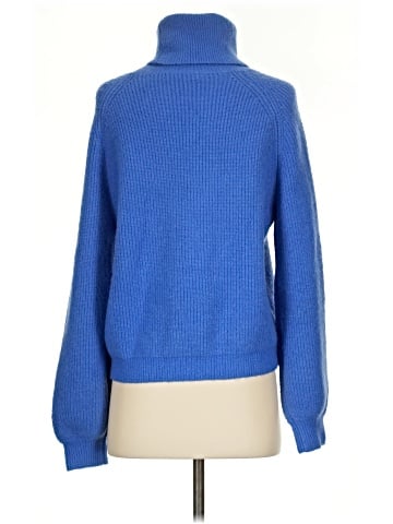 Olivaceous Turtleneck Sweater (view 2)
