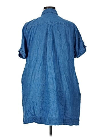 Old Navy Casual Dress (view 2)