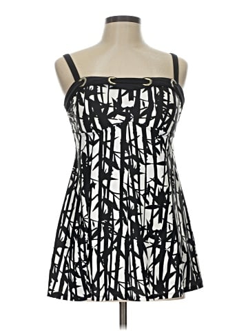 Venus Sleeveless Top (view 1)