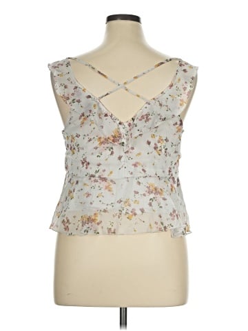 Abercrombie & Fitch Sleeveless Blouse (view 2)