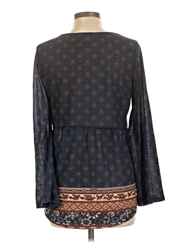 Weekend Suzanne Betro Long Sleeve Blouse (view 2)