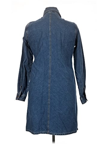 Lizwear by Liz Claiborne Casual Dress (view 2)