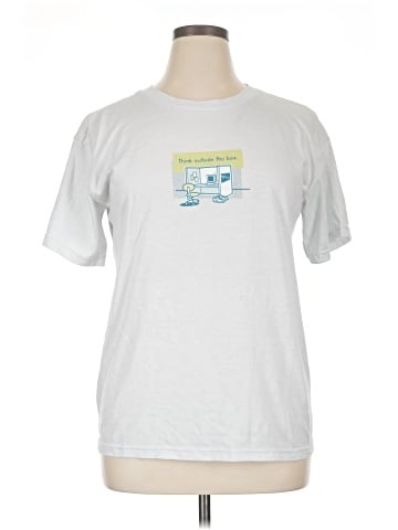 Nike Short Sleeve T-Shirt (view 1)