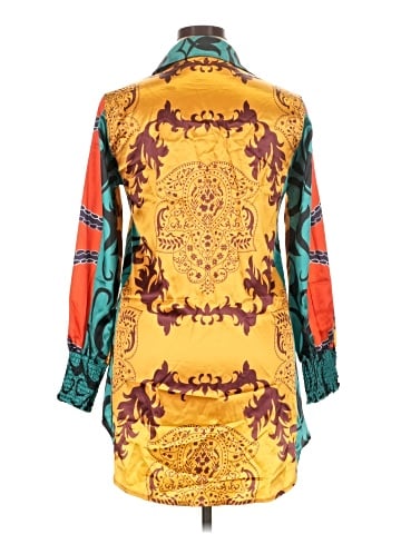 Unbranded 3/4 Sleeve Blouse (view 2)