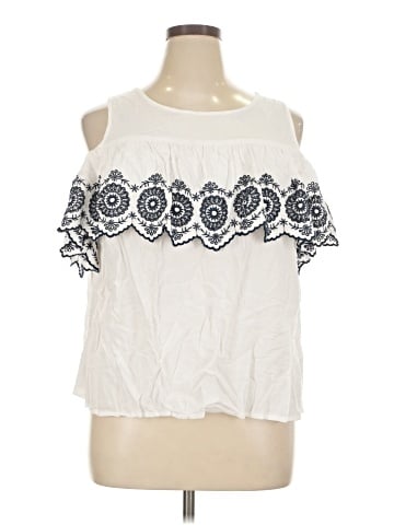 Boutique + Sleeveless Blouse (view 1)