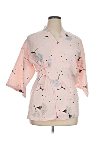 Unbranded 3/4 Sleeve Blouse (view 1)