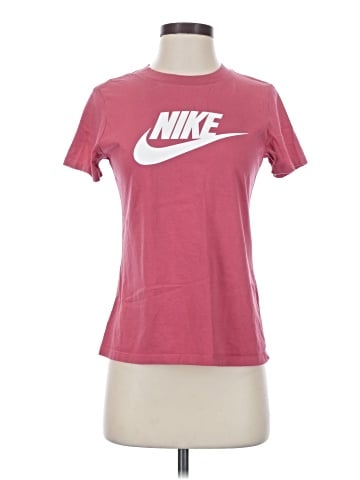 Nike Short Sleeve T-Shirt (view 1)