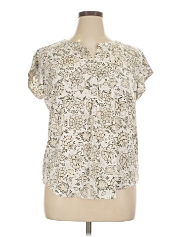 Liz Claiborne Short Sleeve Polo (view 1)