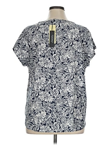 Jones & Co Short Sleeve Polo (view 2)