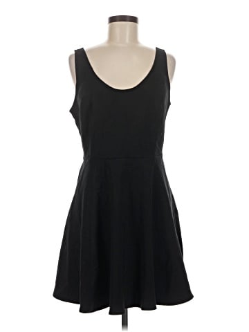 H&M Casual Dress (view 1)