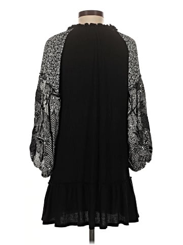 Blu Pepper Casual Dress (view 2)