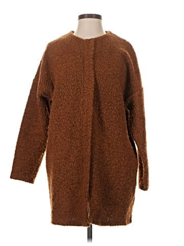 Oysho Cardigan (view 1)