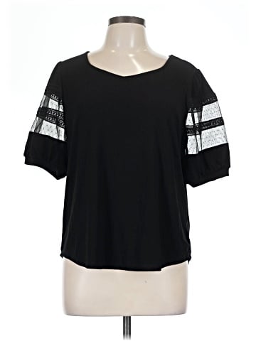 Love Scarlett Short Sleeve Top (view 1)