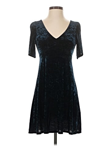 American Eagle Outfitters Cocktail Dress (view 1)