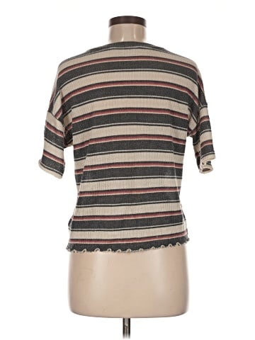 American Eagle Outfitters Short Sleeve T-Shirt (view 2)