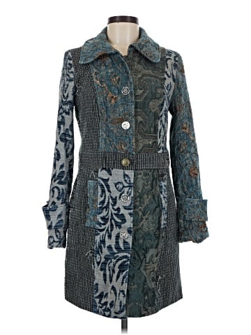 Venus Coat (view 1)